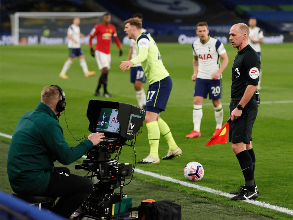 中立身份參 中立身份參